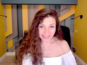 Ellalongs Chaturbate stream image from February 21, 2025