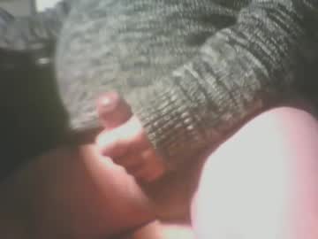 Julitoxxxjulito Chaturbate stream image from February 21, 2025