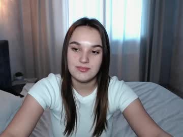 Omatessia Chaturbate stream image from February 21, 2025
