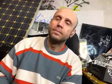 Son_E_Blacc Chaturbate stream image from February 21, 2025