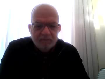 Beardman916444 Chaturbate stream image from February 21, 2025