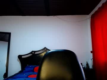 Davidkaloc Chaturbate stream image from February 21, 2025