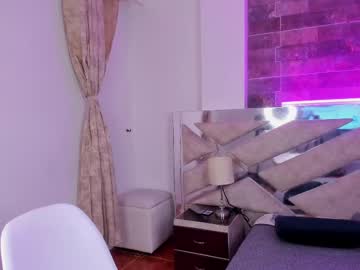 Mia_Smich Chaturbate stream image from February 21, 2025