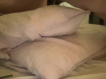 Petitegirlypop Chaturbate stream image from February 21, 2025
