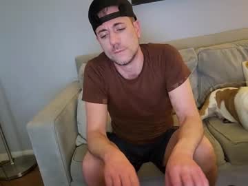 Akaheybigd Chaturbate stream image from February 21, 2025