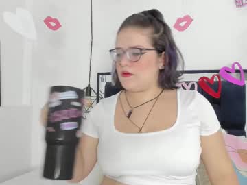 Helmisc Chaturbate stream image from February 21, 2025