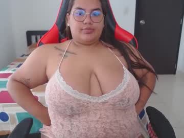 Thamaaraa Chaturbate stream image from February 21, 2025