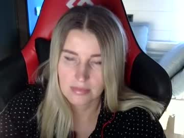 Emily_Nelson Chaturbate stream image from February 21, 2025