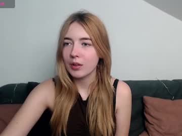 Kristyross_ Chaturbate stream image from February 21, 2025