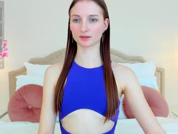 Larenmills Chaturbate stream image from February 21, 2025