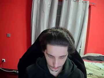 Pttrazer Chaturbate stream image from February 21, 2025