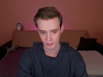 Batareya12 Chaturbate stream image from February 21, 2025