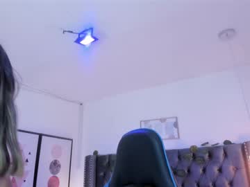 Cristina_Stonnee Chaturbate stream image from February 21, 2025