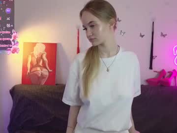 Heavenlywhisper Chaturbate stream image from February 21, 2025
