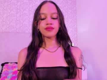 Lisawhisper Chaturbate stream image from February 21, 2025