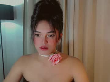 Queenyana Chaturbate stream image from February 21, 2025