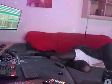 Xxdavidgntxxx Chaturbate stream image from February 21, 2025