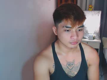 Yourhandsome_Hunk Chaturbate stream image from February 21, 2025