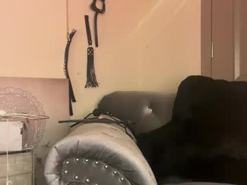 Goddessrain420 Chaturbate stream image from February 21, 2025