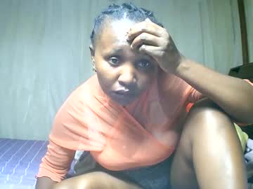 Soalinda Chaturbate stream image from February 21, 2025