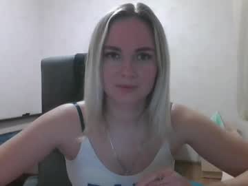 Barbie_Kh Chaturbate stream image from February 21, 2025