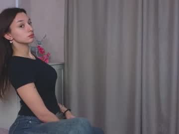 Colliencox Chaturbate stream image from February 21, 2025