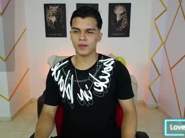 Dwayne_Brown Chaturbate stream image from February 21, 2025