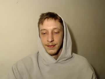 Ken_Etau Chaturbate stream image from February 21, 2025