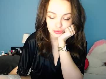 Ladyicebaby Chaturbate stream image from February 21, 2025