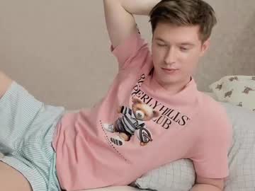 Semyonone Chaturbate stream image from February 21, 2025