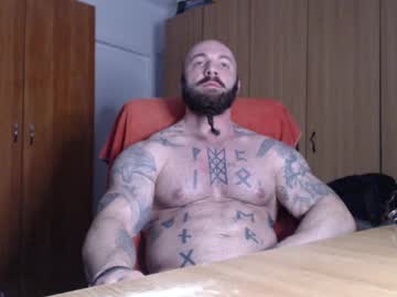 Strongivan Chaturbate stream image from February 21, 2025