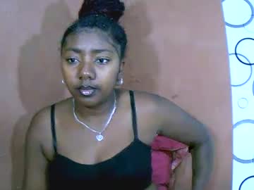 Tinahsexy27 Chaturbate stream image from February 21, 2025