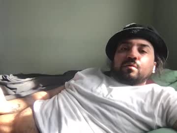 Trapzaddy212 Chaturbate stream image from February 21, 2025