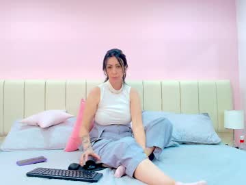 Giannamichaels__ Chaturbate stream image from February 21, 2025