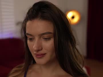 Omiliver Chaturbate stream image from February 21, 2025