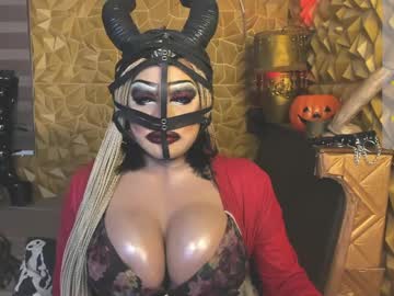 Queenofpainsasha Chaturbate stream image from February 21, 2025