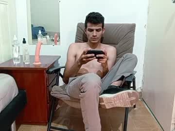 Santiago_Ibrahim1 Chaturbate stream image from February 21, 2025