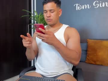 Tom_Sin_ Chaturbate stream image from February 21, 2025