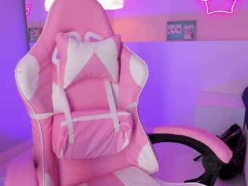 Violeth_Hill Chaturbate stream image from February 21, 2025