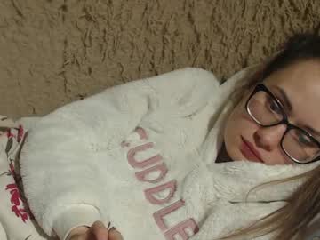 Candylady13 Chaturbate stream image from February 21, 2025