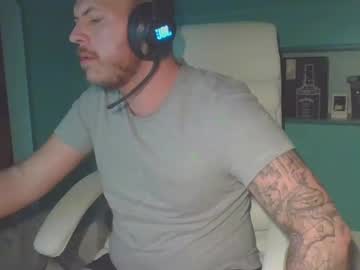 Lerooy1994 Chaturbate stream image from February 21, 2025