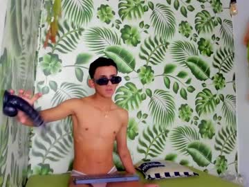 Noha_Cray Chaturbate stream image from February 21, 2025