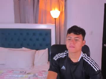Ares_777_ Chaturbate stream image from February 21, 2025