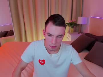 Daniel_Kinng Chaturbate stream image from February 21, 2025