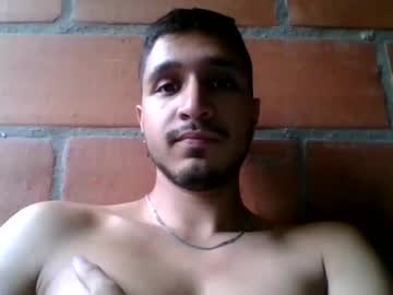 Juanc23_371 Chaturbate stream image from February 21, 2025