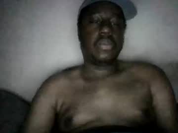 Mickkzzx Chaturbate stream image from February 21, 2025