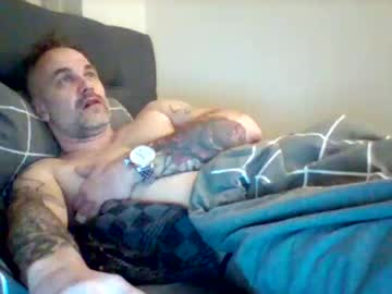 Mrvozzza123 Chaturbate stream image from February 21, 2025