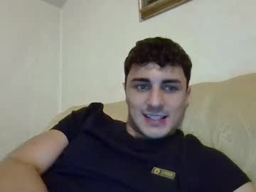 Santino180 Chaturbate stream image from February 21, 2025