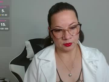 Sexypsychologist Chaturbate stream image from February 21, 2025
