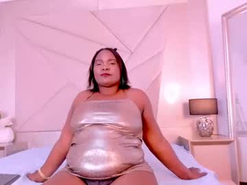 Silvanarey Chaturbate stream image from February 21, 2025